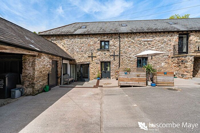 3 Bedroom Barn Conversion For Sale In Stidston, South Brent, TQ10