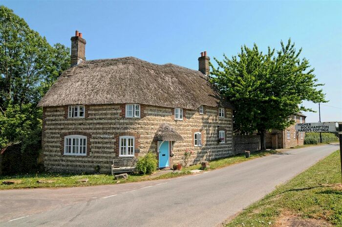 3 Bedroom Detached House For Sale In Higher Bockhampton, Dorchester, DT2