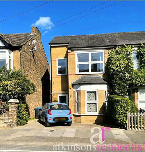 2 Bedroom End Of Terrace House For Sale In Birkbeck Road, Enfield, Middlesex, EN2