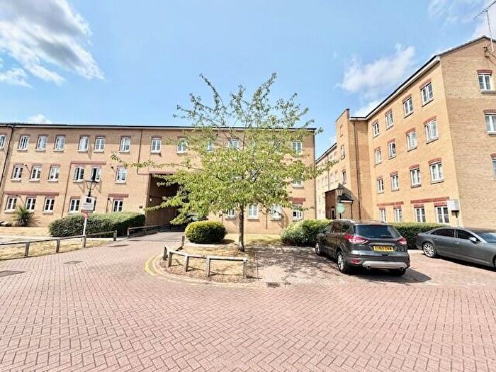 2 Bedroom Apartment To Rent In Tallis Court, Kidman Close, RM2