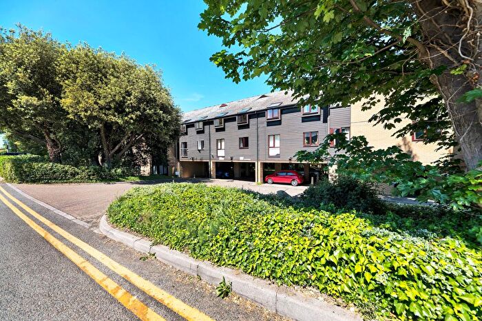 1 Bedroom Flat For Sale In Old North Road, Royston, SG8