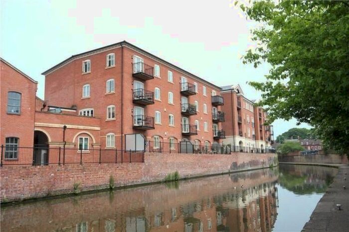2 Bedroom Flat To Rent In Princes Drive, Worcester, Worcestershire, WR1