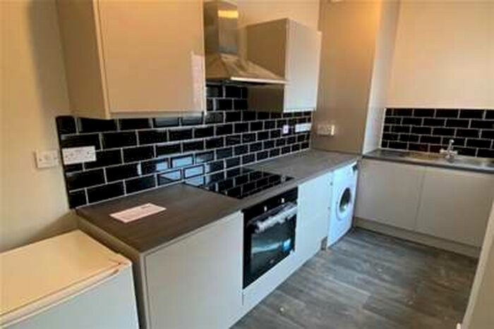 1 Bedroom Flat To Rent In Kingsway House, Doncaster, DN1