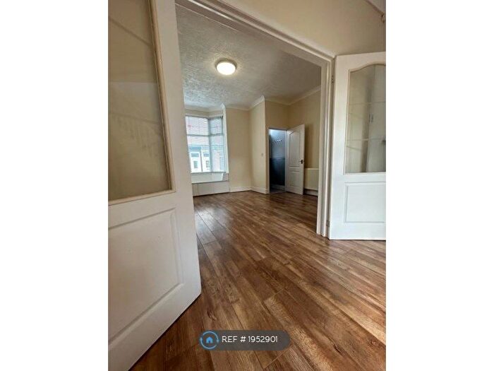 2 Bedroom End Of Terrace House To Rent In Newtown Avenue, Stockton-On-Tees, TS19