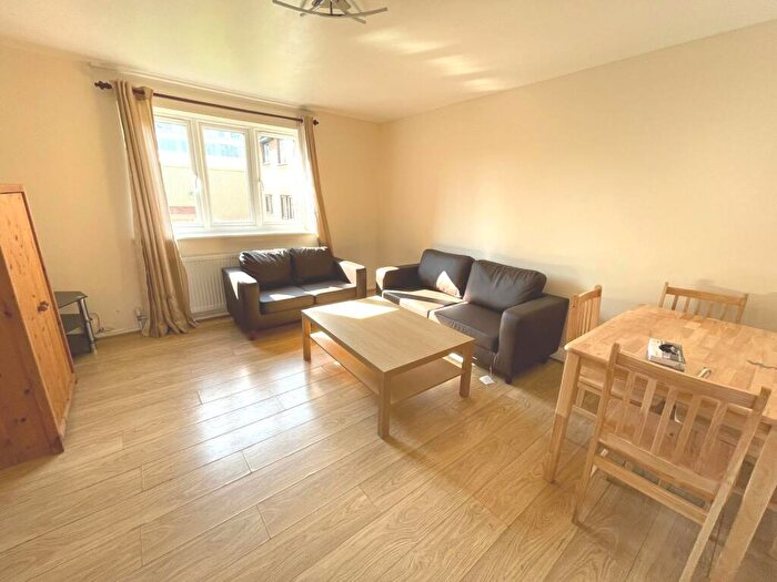 2 Bedroom Flat To Rent In Pempath Place, Wembley, HA9