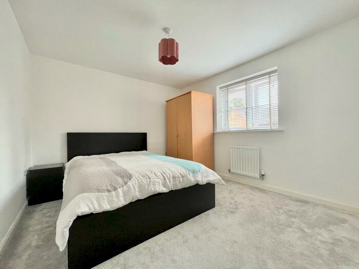 4 Bedroom Detached House For Sale In Roebuck Road, StratfordUponAvon