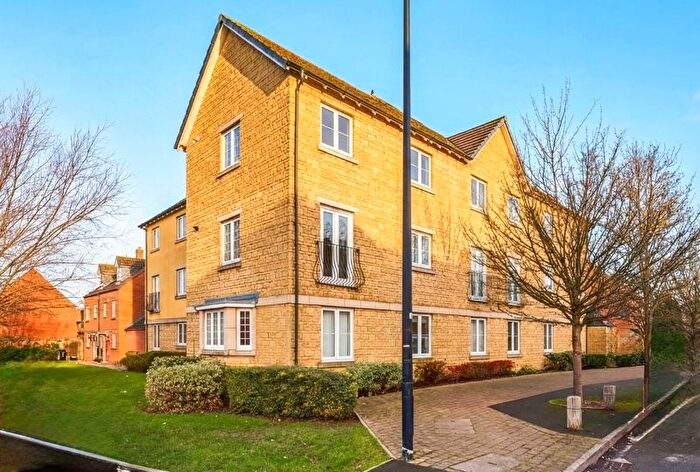 2 Bedroom Flat For Sale In Carousel Lane, Weston-Super-Mare, BS24