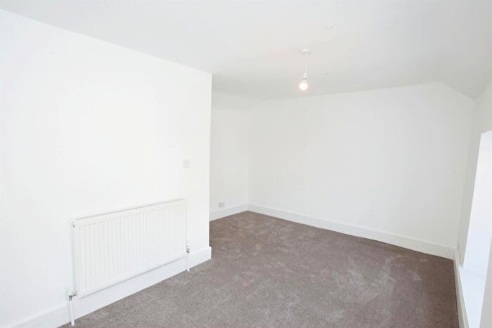 3 Bedroom Semi-Detached House For Sale In Energlyn Terrace, Caerphilly, CF83