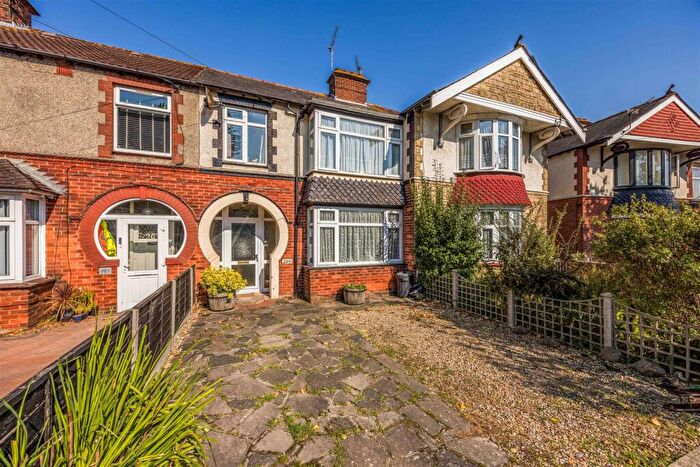 3 Bedroom End Of Terrace House To Rent In Highbury Grove, Portsmouth, PO6