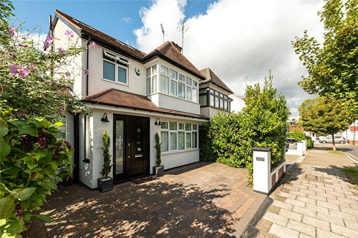 4 Bedroom Semi Detached House For Sale In Earls Crescent, Harrow, HA1