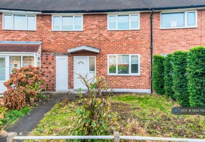 3 Bedroom Terraced House To Rent In Firs Farm Drive, Birmingham, B36