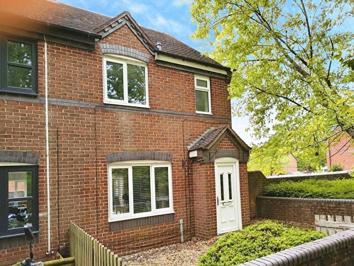 3 Bedroom Semi Detached House For Sale In Highland Lea, Horsehay, Telford, Shropshire, TF4
