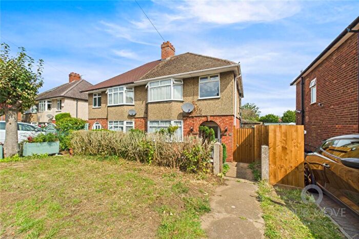 3 Bedroom Semi Detached House For Sale In Friars Avenue, Delapre, Northampton, NN4