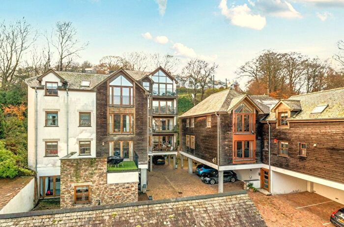 2 Bedroom Flat For Sale In The Creekside, Looe, Cornwall, PL13