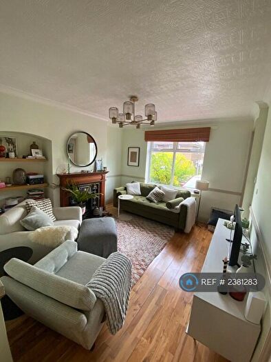 2 Bedroom Semi Detached House To Rent In Reigate Road, Bromley, BR1