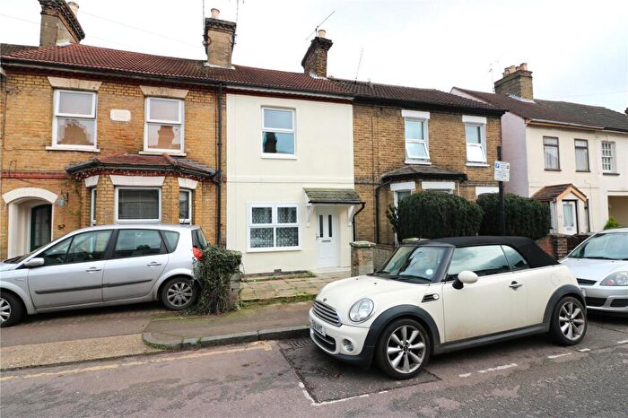 2 Bedroom Terraced House To Rent In Park Street, Westcliff On Sea, Essex, SS0
