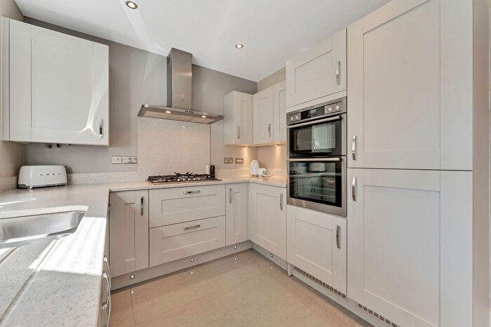 4 Bedroom Detached House For Sale In Old School Way, Rothley, LE7