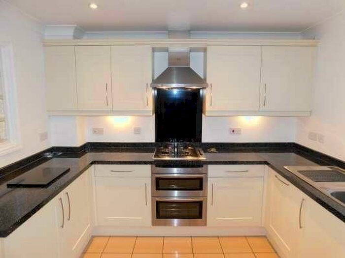 4 Bedroom Semi-Detached House To Rent In King Henry Chase, Peterborough, Cambridgeshire, PE3