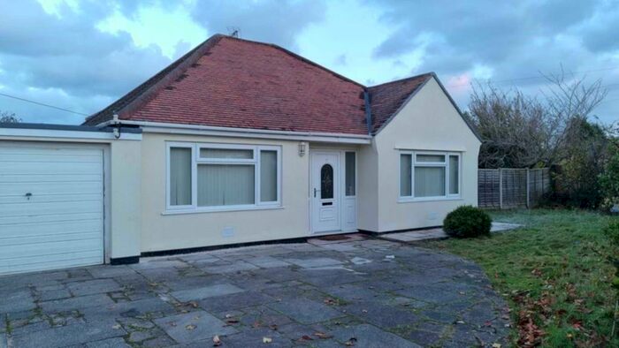 3 Bedroom Detached Bungalow To Rent In Deansgate Lane, Formby, L37