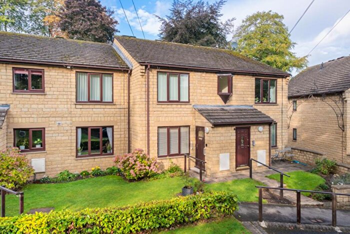 1 Bedroom Flat For Sale In North Grove Court, Wetherby, West Yorkshire, LS22