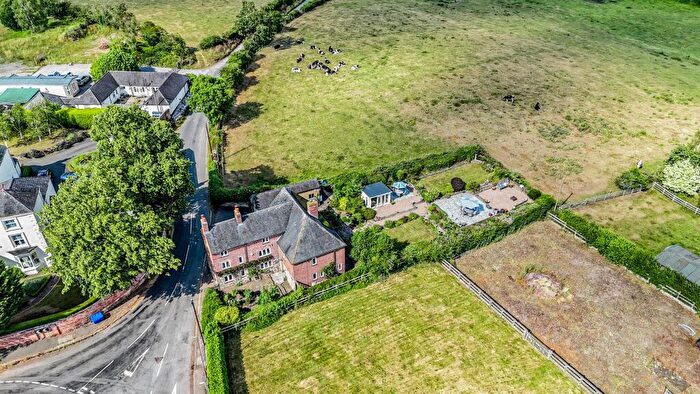 5 Bedroom Detached House For Sale In Main Street, Milton, Derby, DE65