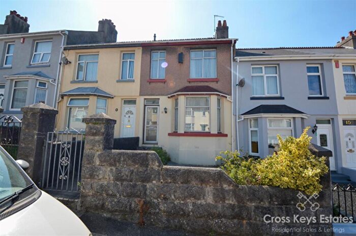 3 Bedroom Terraced House For Sale In Ganges Road, Stoke, PL2