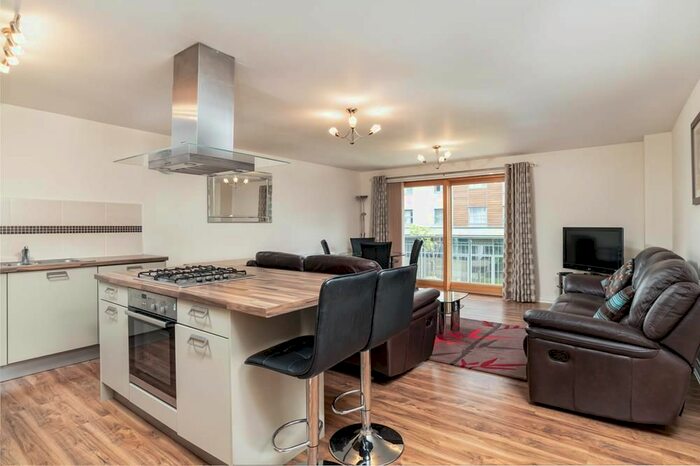 2 Bedroom Flat To Rent In Charlotte Street, Mid Floor, AB25