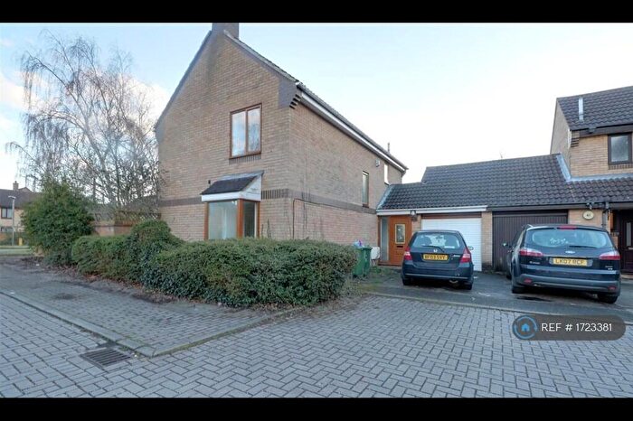 4 Bedroom Detached House To Rent In Ibstone Avenue, Milton Keynes, MK13