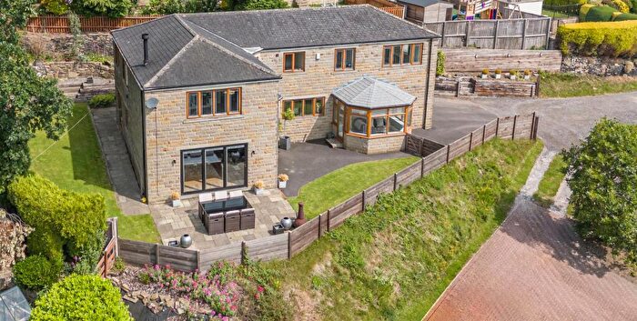 5 Bedroom Detached House For Sale In Tenterfield Rise, Northowram, Halifax, HX3