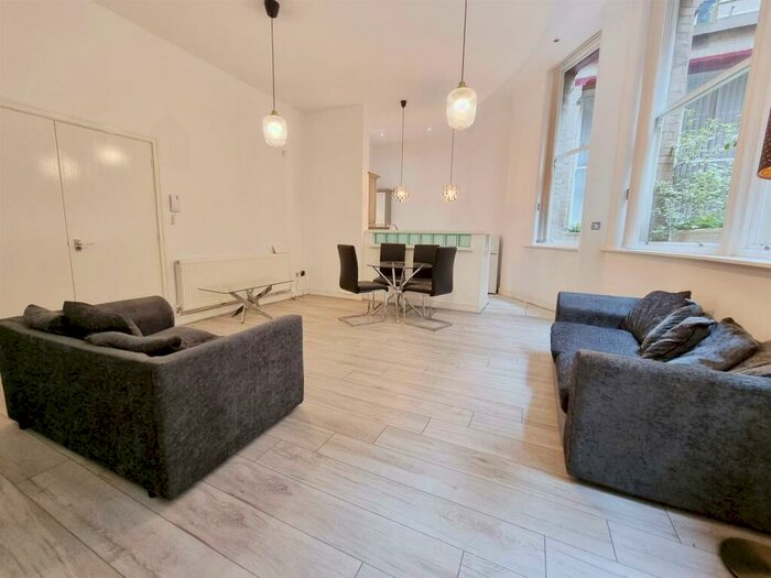 2 Bedroom Apartment To Rent In George Street, Liverpool, L3