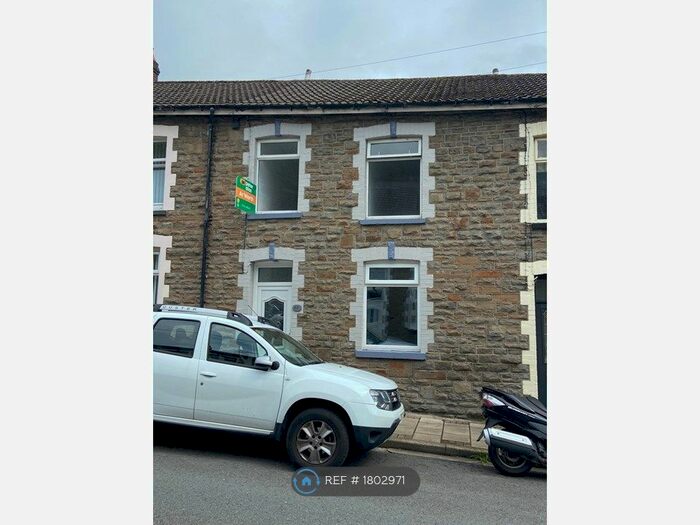 3 Bedroom Terraced House To Rent In Park Street, Abercynon, Mountain Ash, CF45