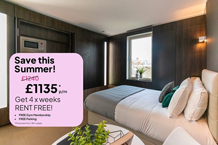 Studio To Rent In Staines Road, Hounslow, TW3