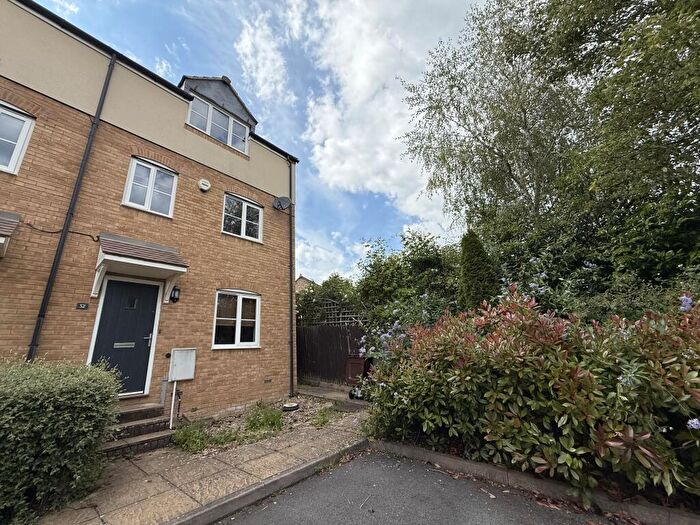 4 Bedroom House To Rent In Wyndham Way, Winchombe, GL54
