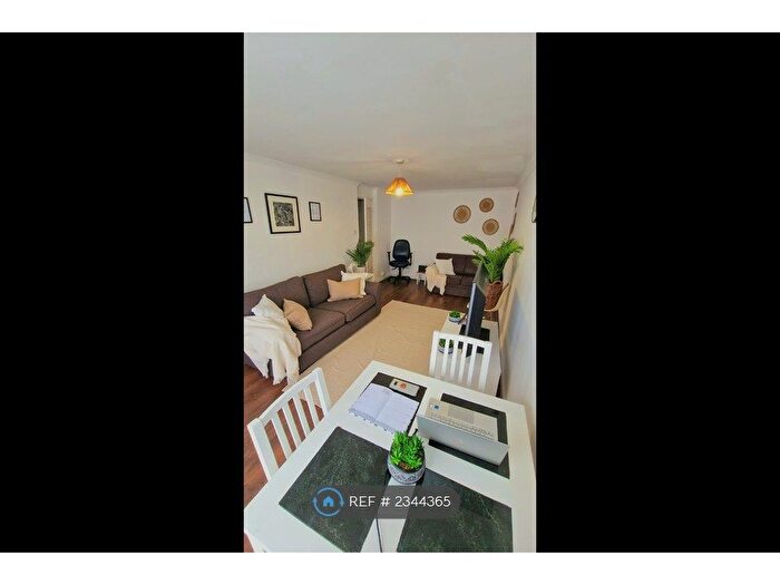 1 Bedroom Flat To Rent In Phoenix Place, Dartford, DA1