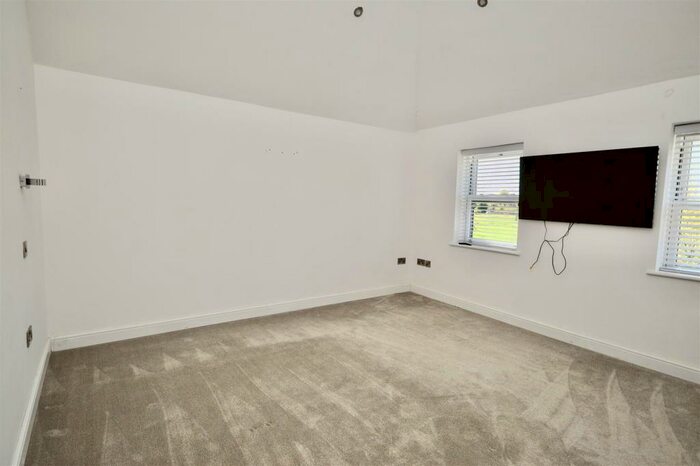 4 Bedroom House To Rent In Stocks Lane, Faldingworth, Market Rasen, LN8