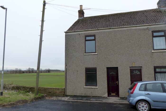 2 Bedroom Cottage To Rent In Anchor Row, Whitgift, Goole, DN14