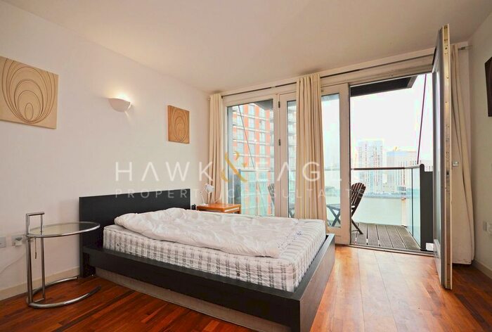 Studio To Rent In New Providence Wharf, Fairmont Avenue, London, E14