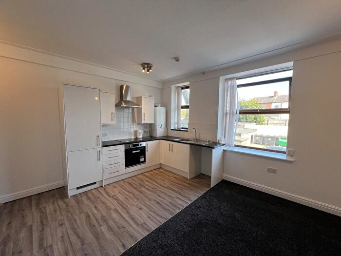 1 Bedroom Flat To Rent In Flat, - Aughton Street, Ormskirk, L39