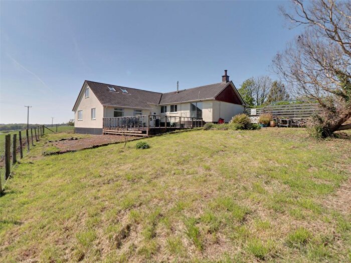 4 Bedroom Bungalow For Sale In Peters Marland, Torrington, Devon, EX38