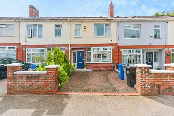 3 Bedroom Terraced House For Sale In Thornbury Road, Stretford, Manchester, M32
