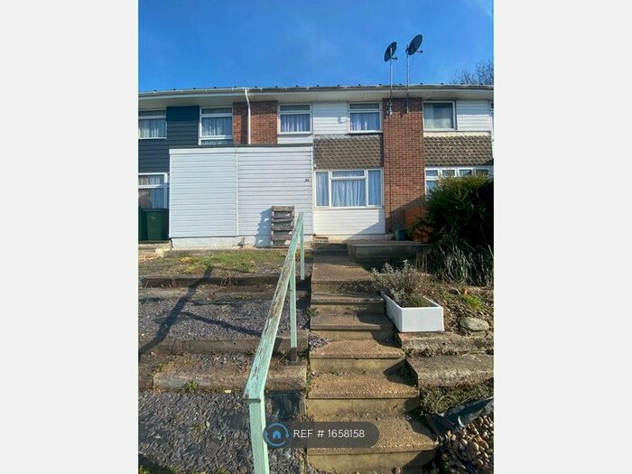 3 Bedroom Terraced House To Rent In Darnley Close, Folkestone, CT20
