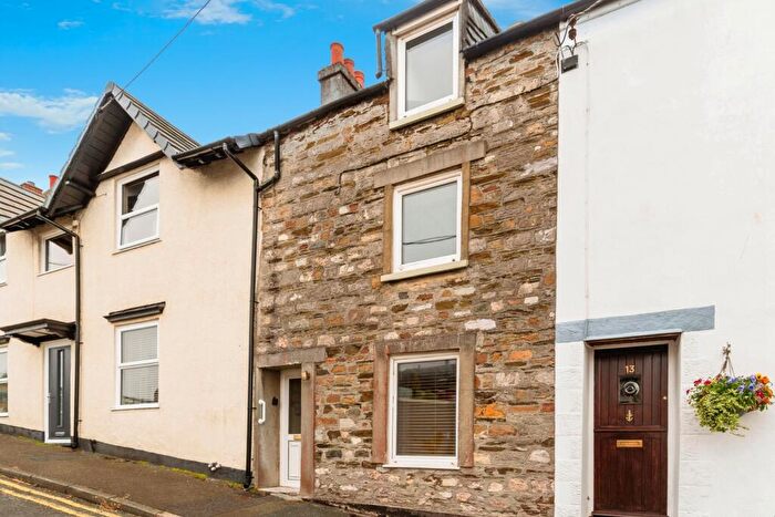 2 Bedroom Terraced House For Sale In King Street, Torpoint, Cornwall, PL11