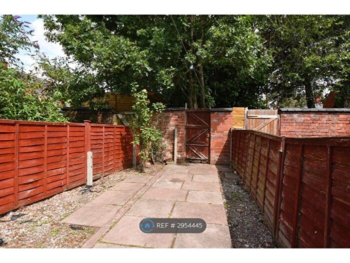 2 Bedroom Terraced House To Rent In King Richard St, Coventry, CV2