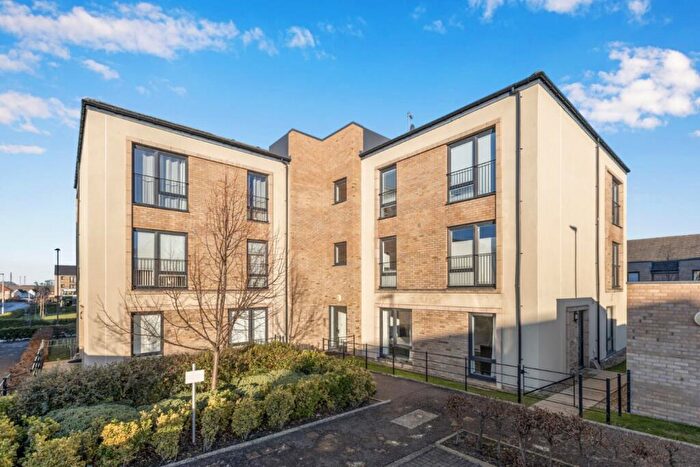 2 Bedroom Flat To Rent In Dimma Park, South Queensferry, Edinburgh, EH30