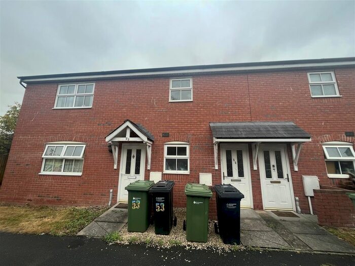 2 Bedroom Flat To Rent In Kernal Road, Hereford, HR4