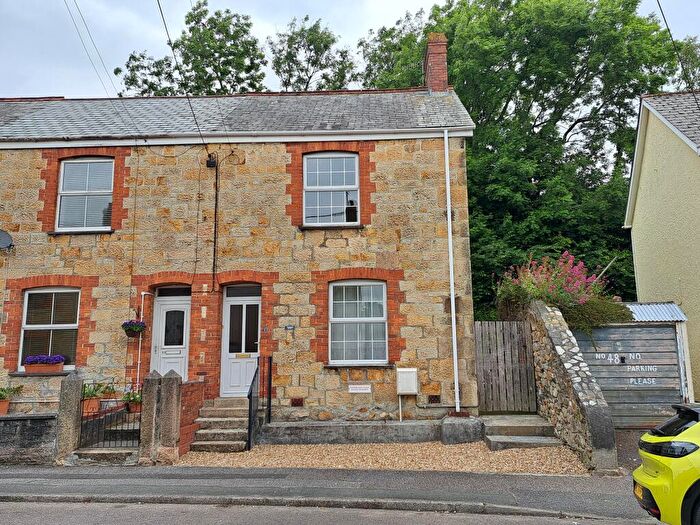 2 Bedroom End Of Terrace House To Rent In Moorland Road, St Austell, PL25