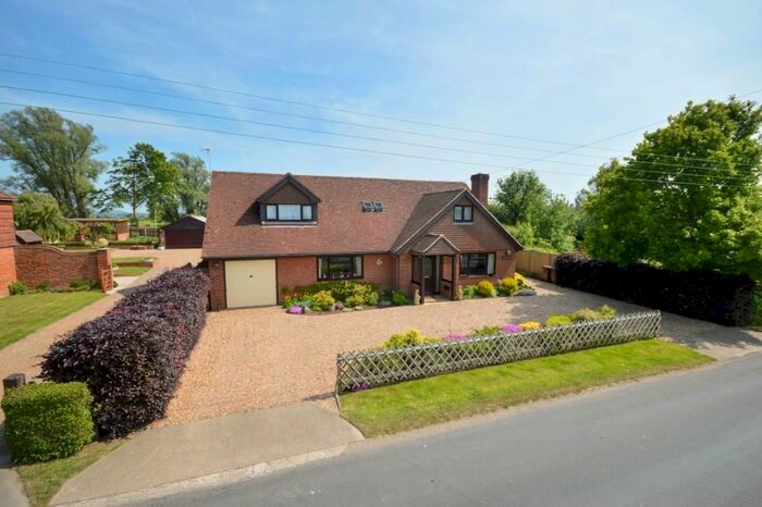 5 Bedroom Detached House For Sale In Canterbury Road, Brabourne Lees, Ashford, Kent, TN25