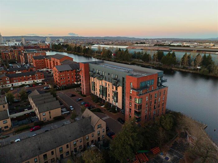 2 Bedroom Apartment For Sale In Schooner Wharf, Cardiff, CF10
