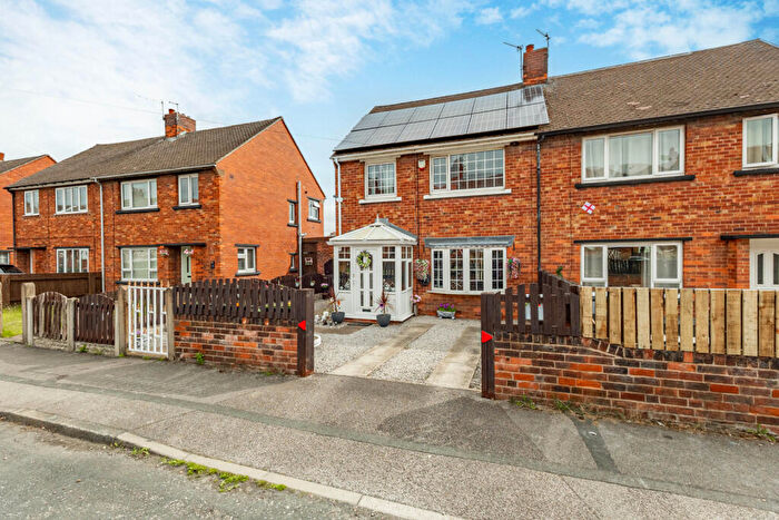 3 Bedroom Semi-Detached House For Sale In Churchfield Terrace, Cudworth, Barnsley, S72