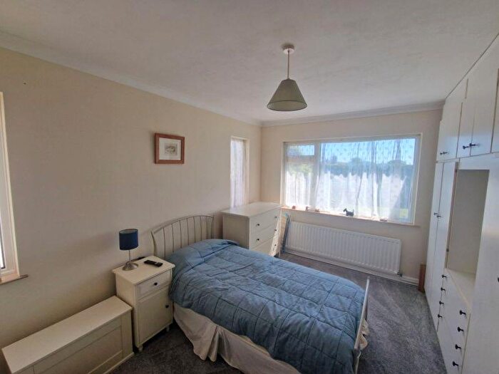 2 Bedroom Detached Bungalow For Sale In Parkside Drive, Exmouth, EX8